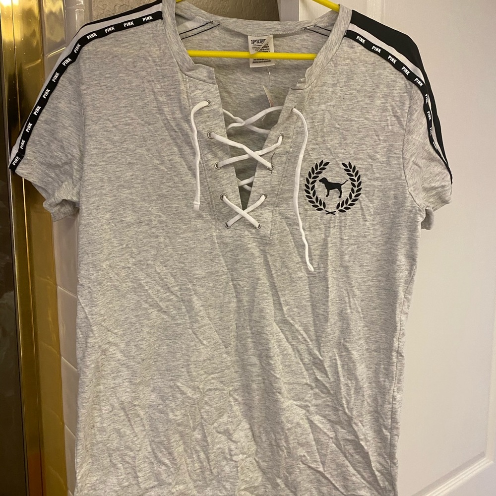 NWT VS PINK grey short sleeves lace up tshirt XS